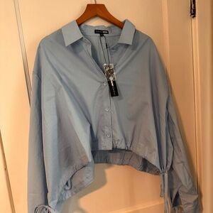 Fashion nova crop button down